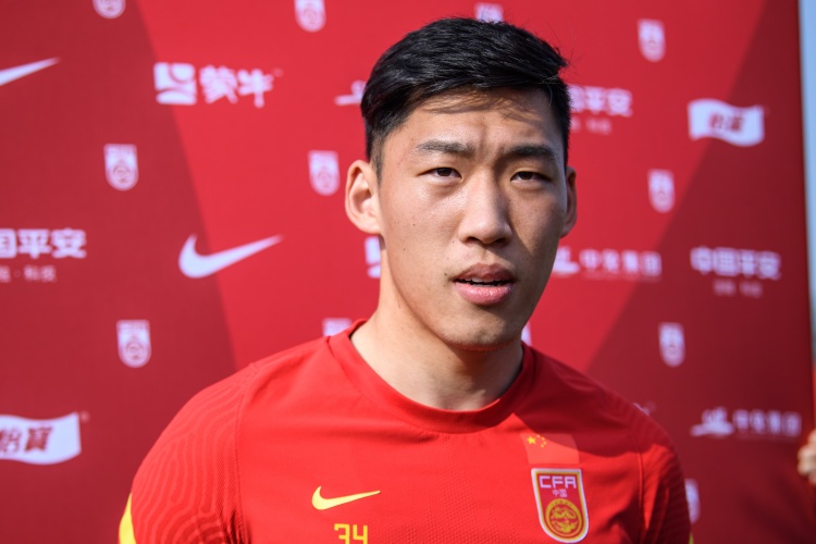 北青體育:朱辰杰是否以“面具人”形象出戰18強賽,仍需多方溝通