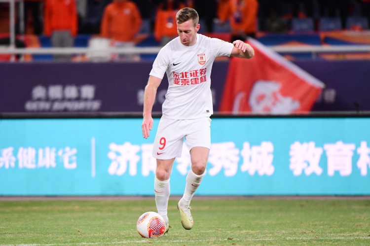 熱身賽:長春亞泰2-1青島海牛 貝里奇、奧莫伊胡安弗破門???