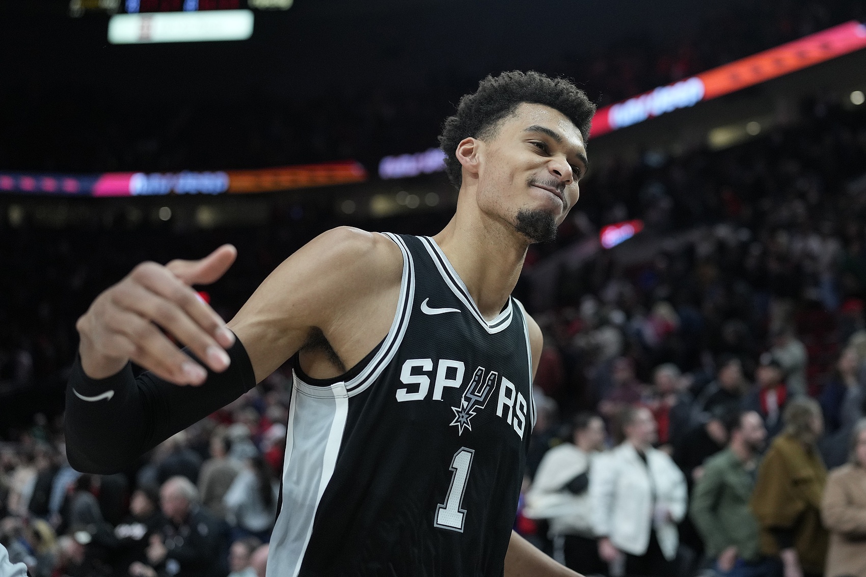 下一個NBA超級巨星?文班亞馬——身高&技術與人格魅力的完美結合