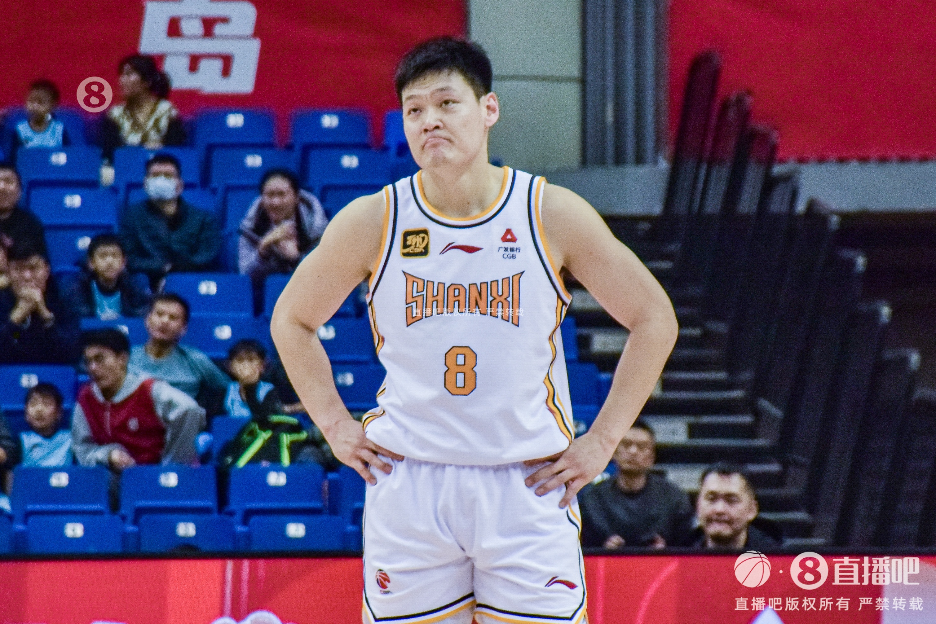  表現平平！張寧11中4拿到11分3板4助&三分8中2 有5犯規