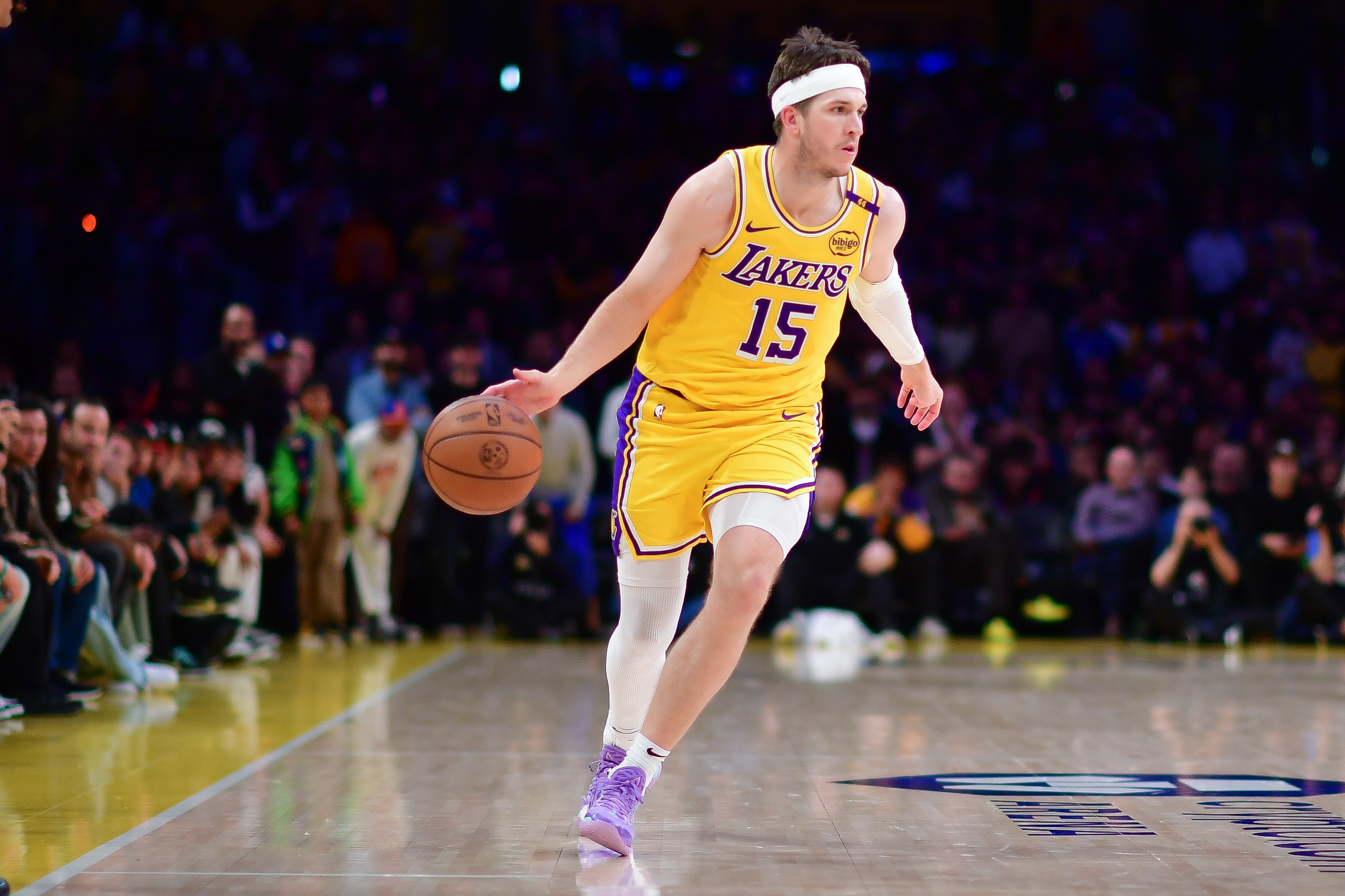 布登:里夫斯是NBA中較為被低估的球員之一 既有技術打球又有力量